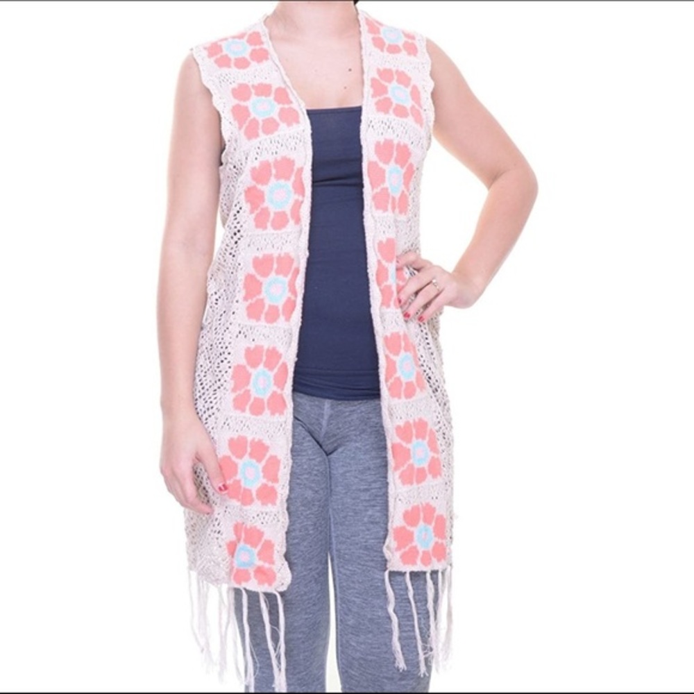 Oh MG Boho Mod Floral Fringe Crocheted Duster Vest